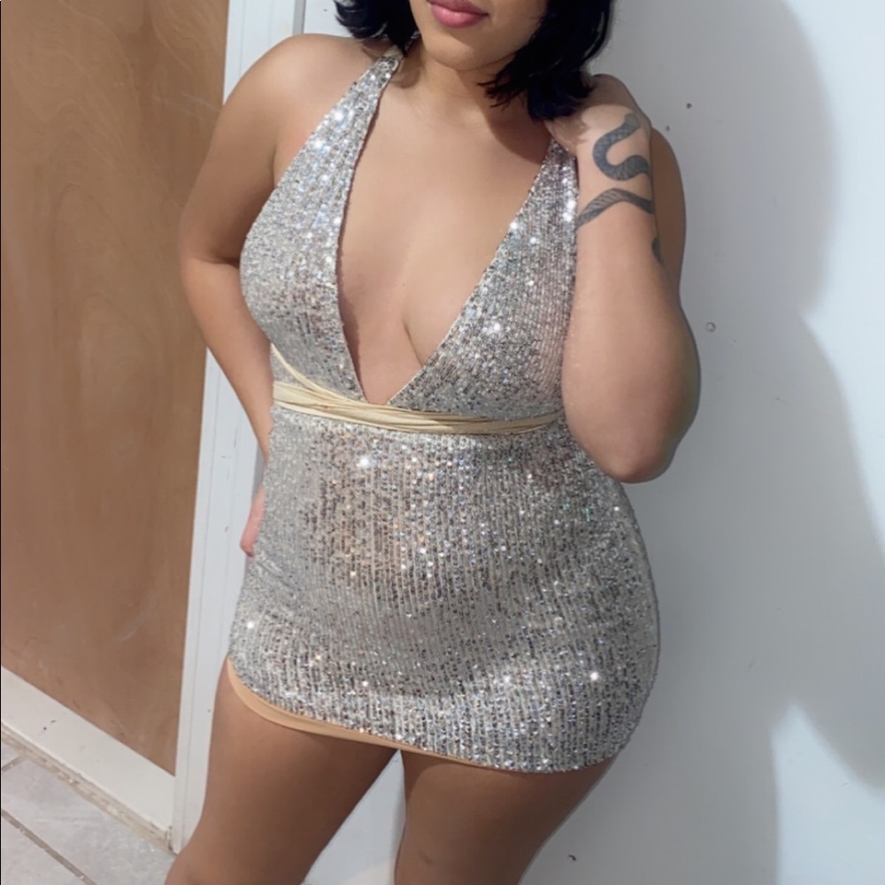 CUSTOM MADE SPARKLY DRESS